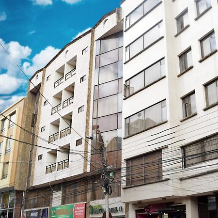 Hotel Santa Isabel 2 이피알레스 외부 사진