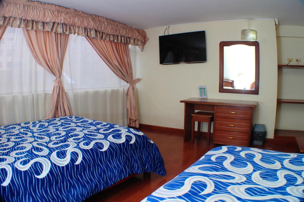 Hotel Santa Isabel 2 이피알레스 외부 사진