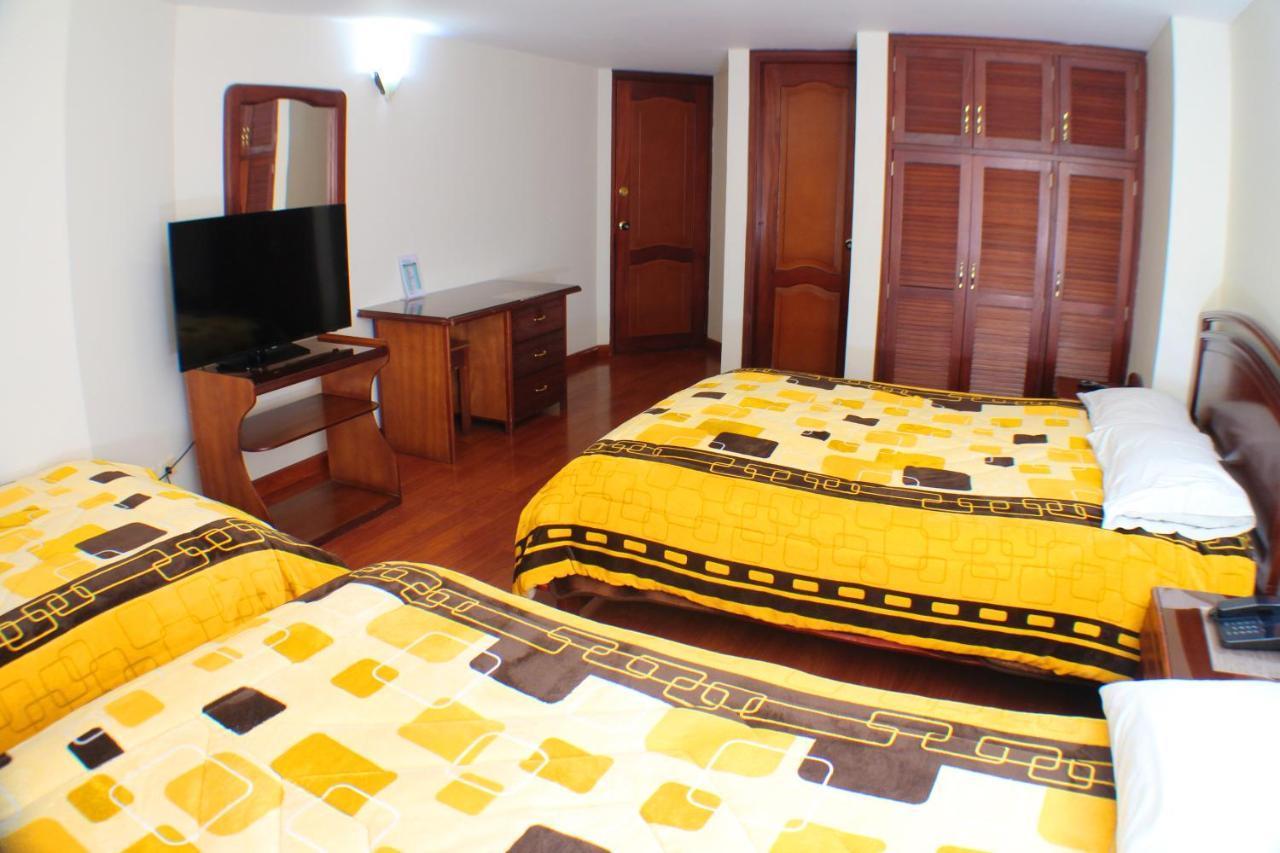 Hotel Santa Isabel 2 이피알레스 외부 사진
