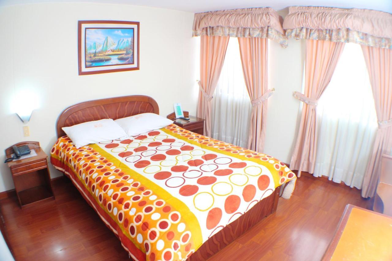 Hotel Santa Isabel 2 이피알레스 외부 사진