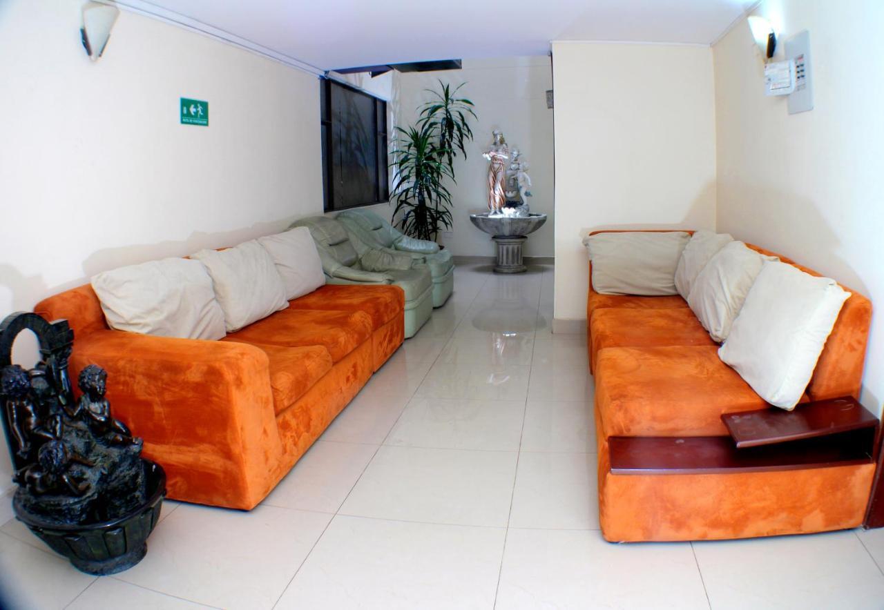 Hotel Santa Isabel 2 이피알레스 외부 사진